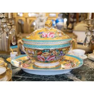 Large Celadon And Rose Centerpiece 19th Century