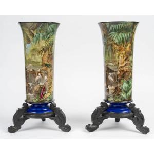 Pair Of Cornet Vases With Pink Stilt-walkers (france, 1875, By Houry)