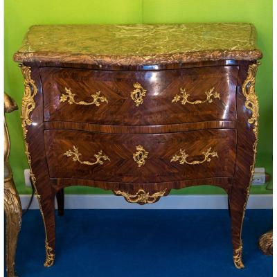 Small Curved Louis XV Chest Of Drawers (18th Century)