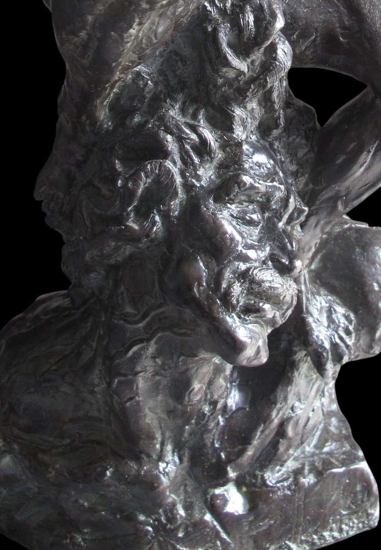 A Commanding Embrace, Vigorous Modeling – Bronze Cast-photo-1