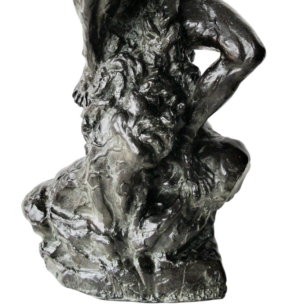 A Commanding Embrace, Vigorous Modeling – Bronze Cast-photo-2