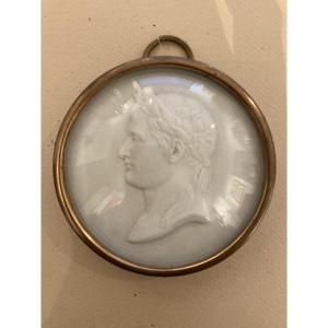 Medallion Depicting Napoleon