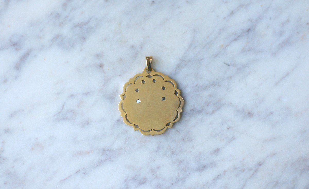 Antique Art Nouveau Virgin Mary Medal Diamonds On Yellow Gold -photo-3