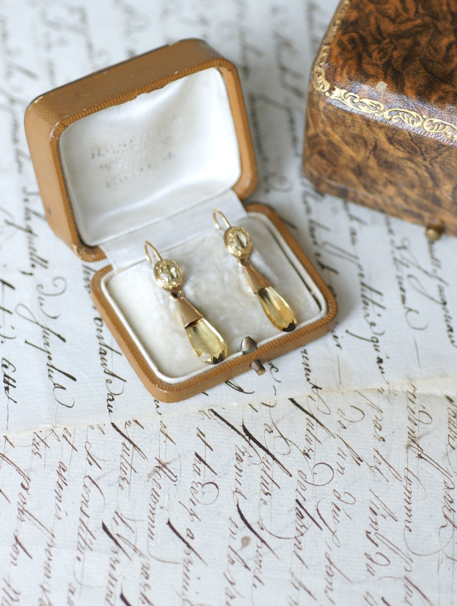 Boucles d'Oreilles Ancienne Goutte Citrine sur Or Jaune