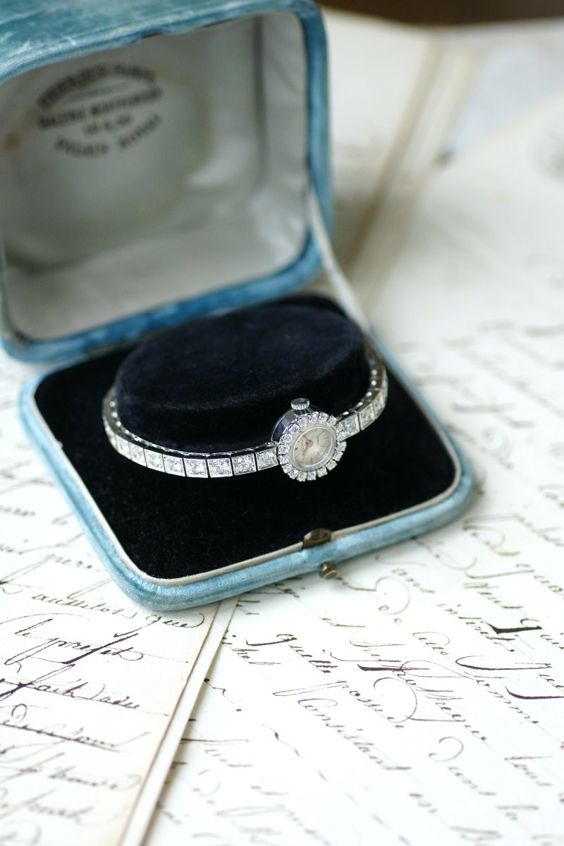 Montre Bracelet de Dame Astral Diamants 5,70 Cts sur Or Blanc Années 60-photo-6