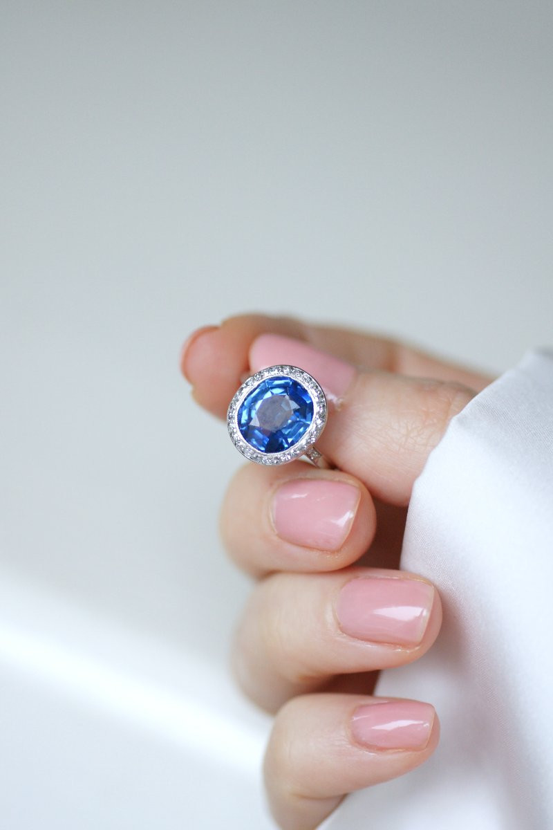 Art Deco Halo Ring With 4.40 Cts No Heat Ceylon Sapphire And Diamonds On Platinum-photo-6
