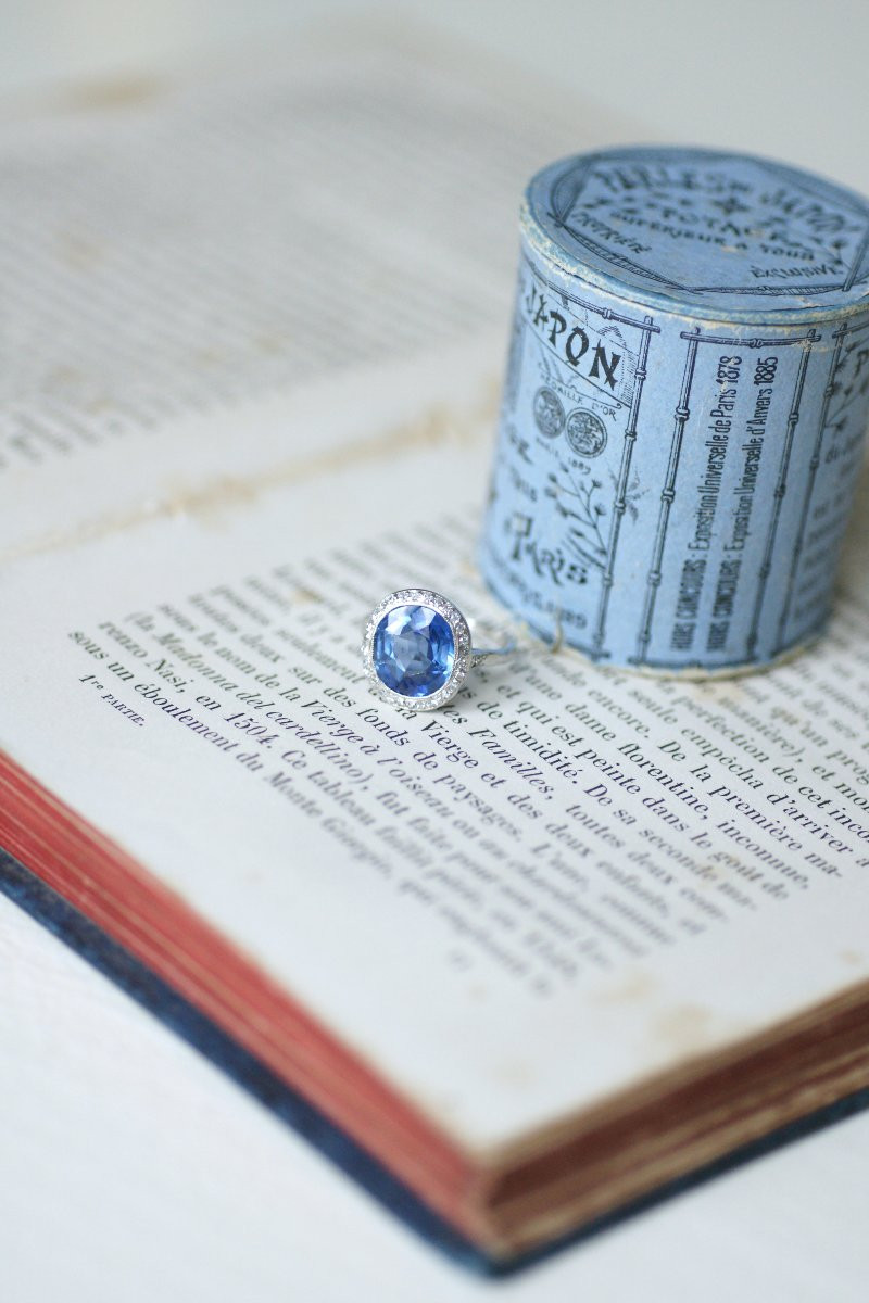 Art Deco Halo Ring With 4.40 Cts No Heat Ceylon Sapphire And Diamonds On Platinum-photo-7