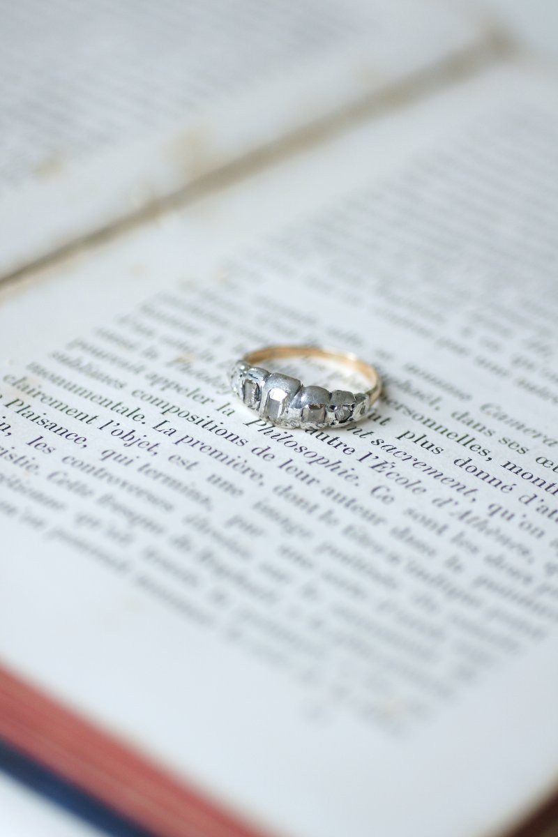 Bague Ancienne Jarretière Diamants Taillés en Table et en Rose sur Or rose et Argent-photo-3