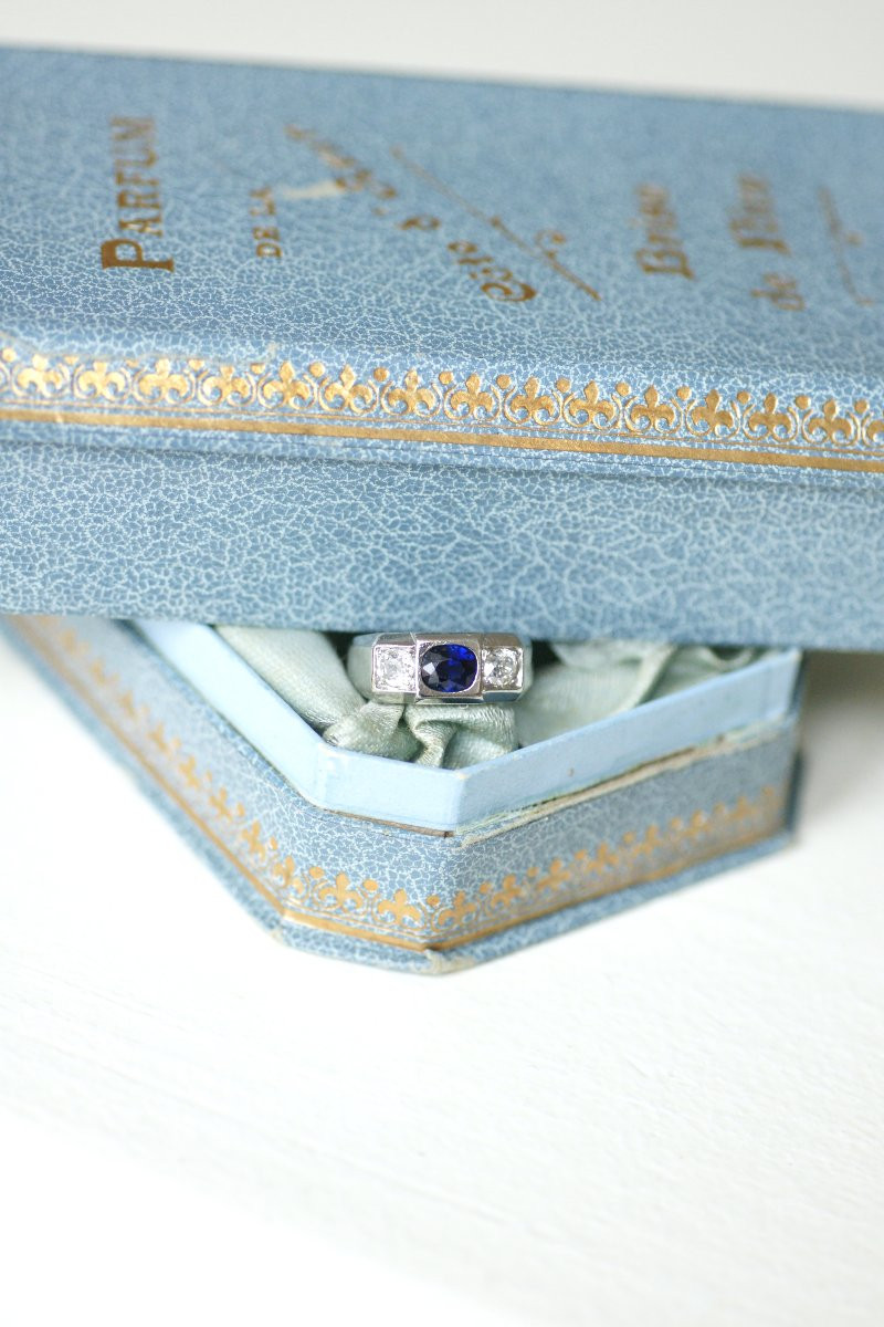 Louis Heissler Bague Chevalière Art Deco Saphir Non Chauffé et Diamants sur Platine-photo-4
