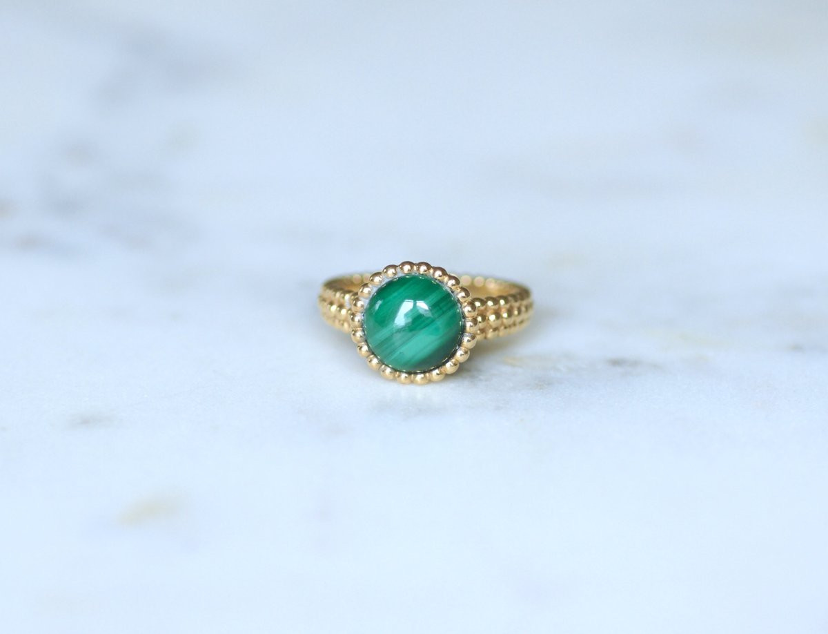 Van Cleef & Arpels Perlée Ring In Malachite Colors On Yellow Gold, Size 56-photo-2
