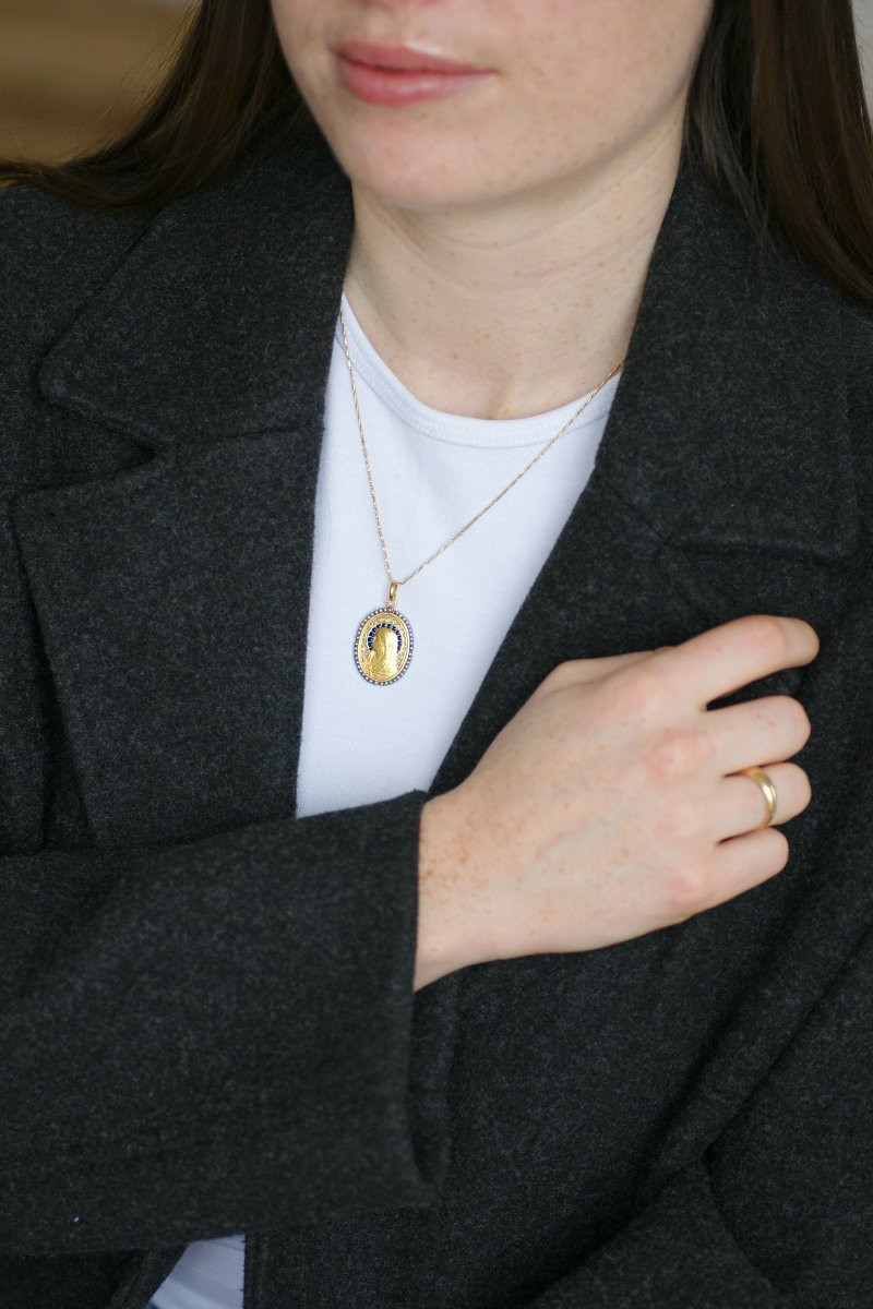 Antique Virgin Mary Medal, Plique-à-jour Enamel And Natural Pearls On Yellow Gold-photo-1