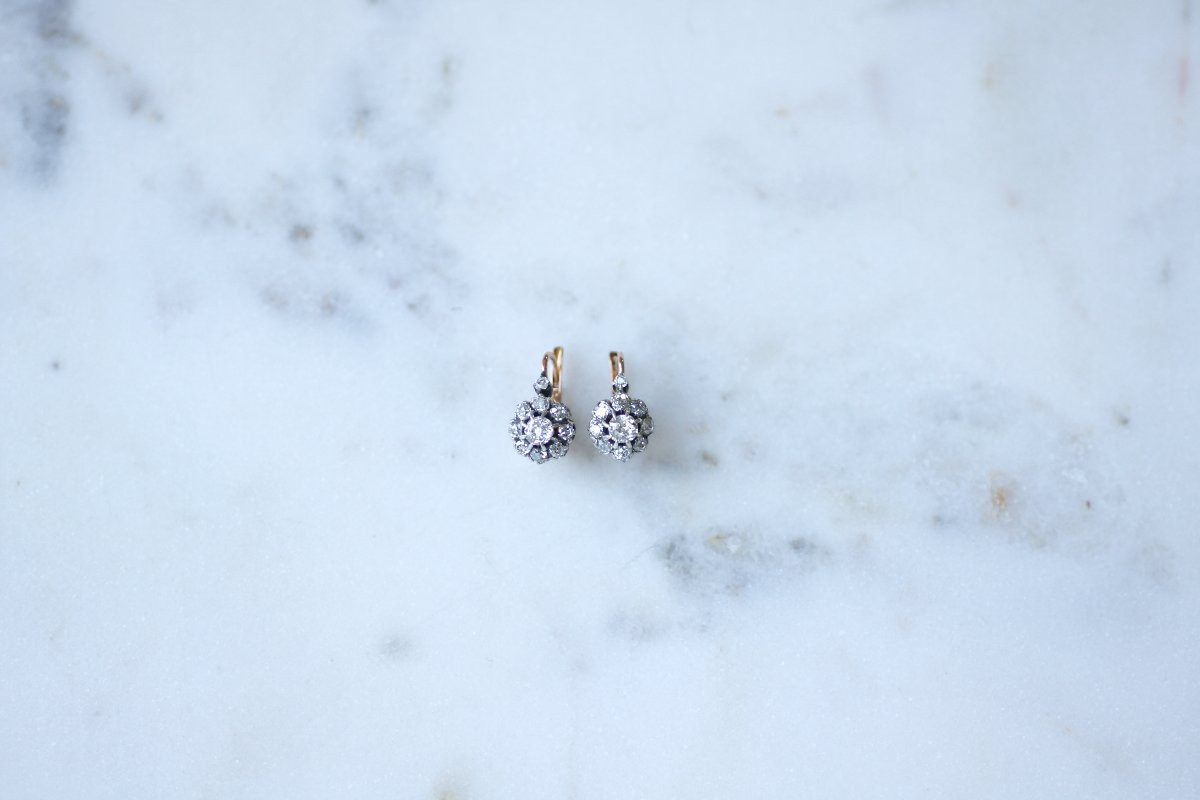 Cluster Sleeper Earrings With Old Cut Diamonds 1.40 Carats In Rose Gold And Silver-photo-2
