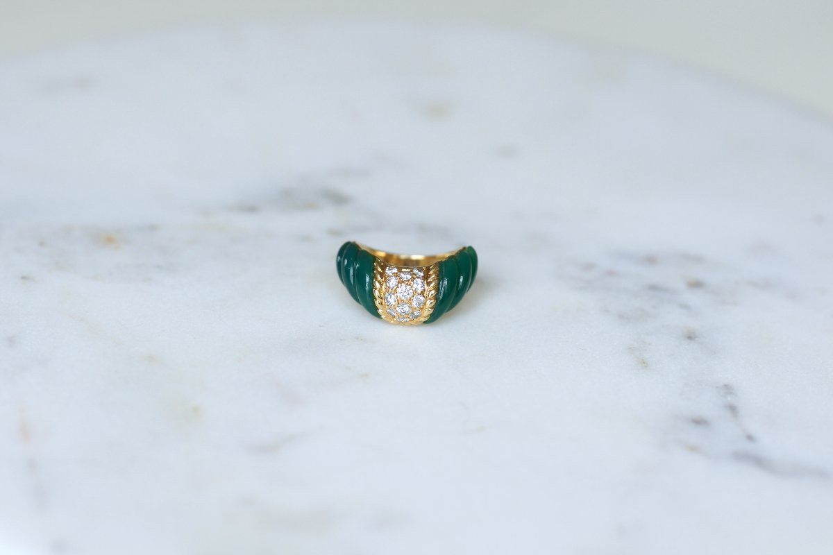  Boucheron By Péry & Fils Ring With Diamond And Chrysoprase On Yellow Gold 1980s-photo-2