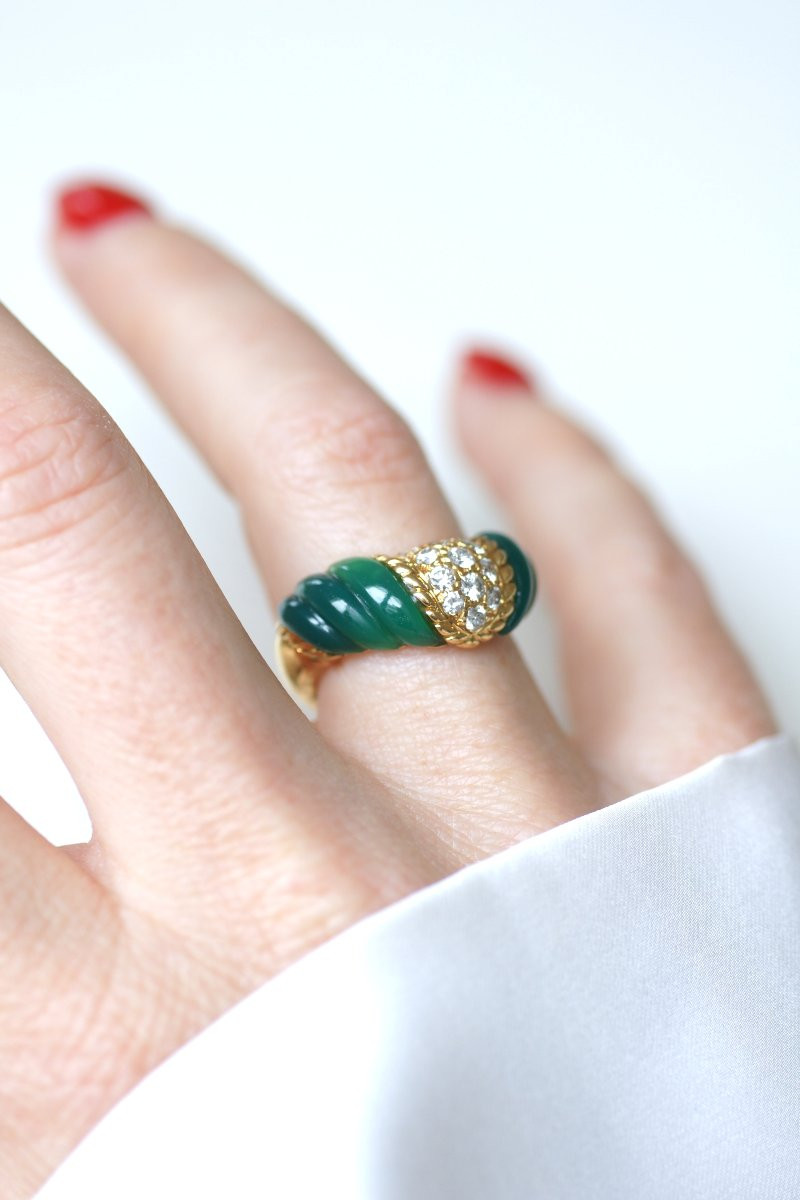  Boucheron By Péry & Fils Ring With Diamond And Chrysoprase On Yellow Gold 1980s-photo-3