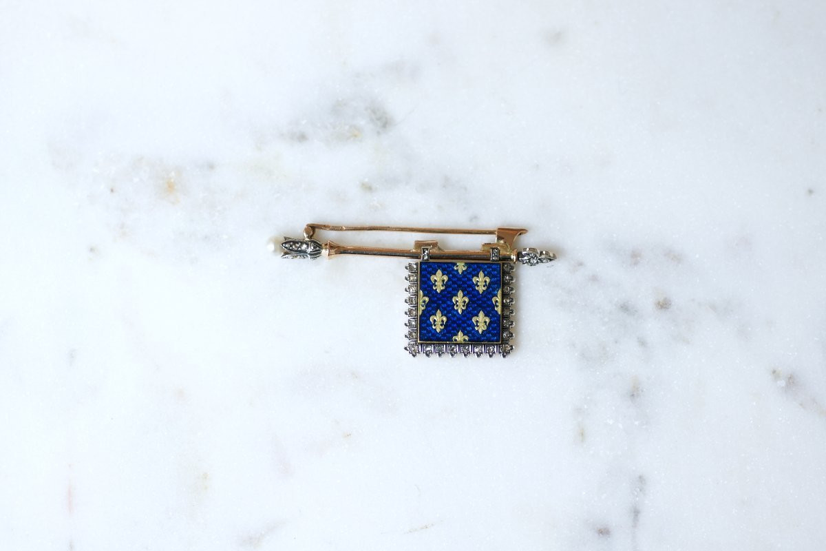 Broche Ancienne Royaliste Drapeau Fleurs de Lys, Diamants, Perle, Email sur Or et Argent-photo-2