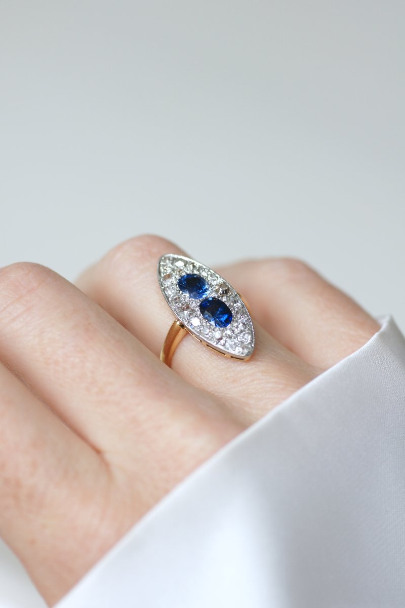 Bague Marquise Edouardienne Saphirs de Ceylan Non Chauffés et Diamants sur Or Jaune et Platine-photo-4
