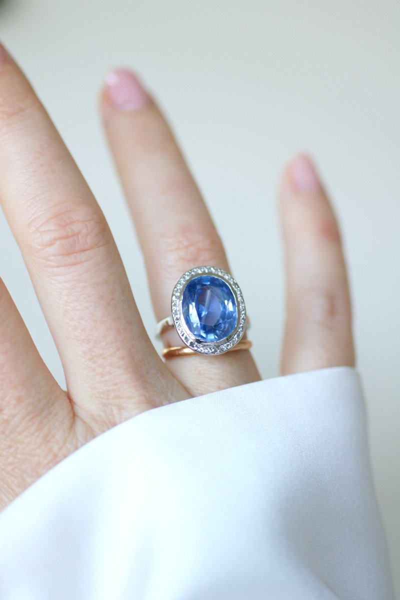 Bague Ovale Art Déco Saphir de Ceylan Non Chauffé 10,50 Cts et Diamants sur Or et Platine-photo-6