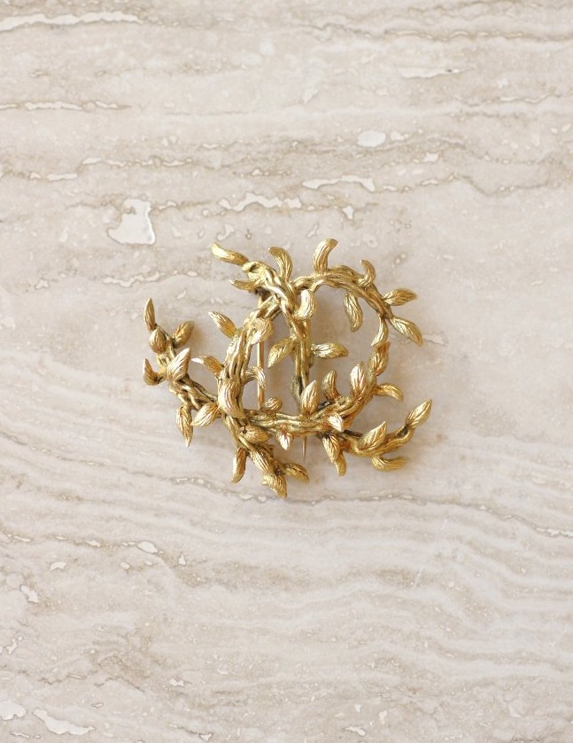 Hermès Foliage Yellow Gold Brooch 1960s