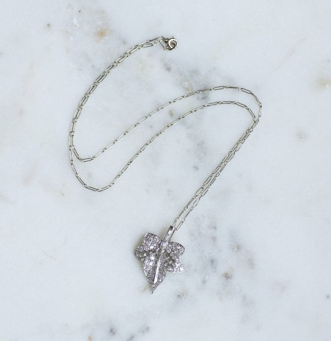 Collier Art Déco Pendentif Feuille Diamants-photo-5