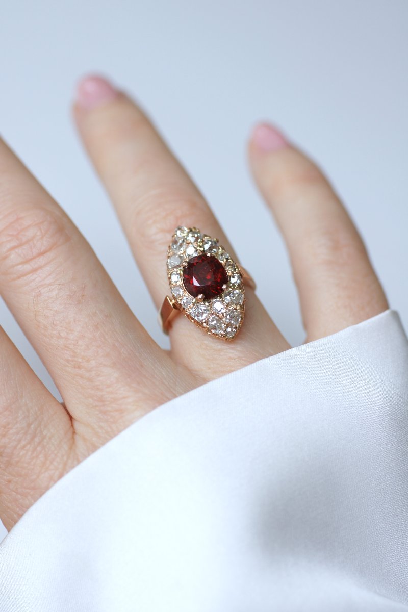 Bague Marquise Ancienne Spinelle Rouge et Diamants sur Or rose-photo-2