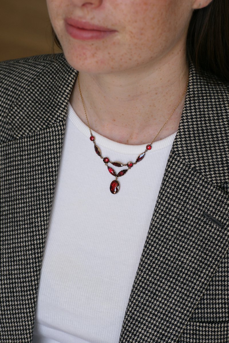 Victorian Necklace With Perpignan Garnets On Rose Gold-photo-3