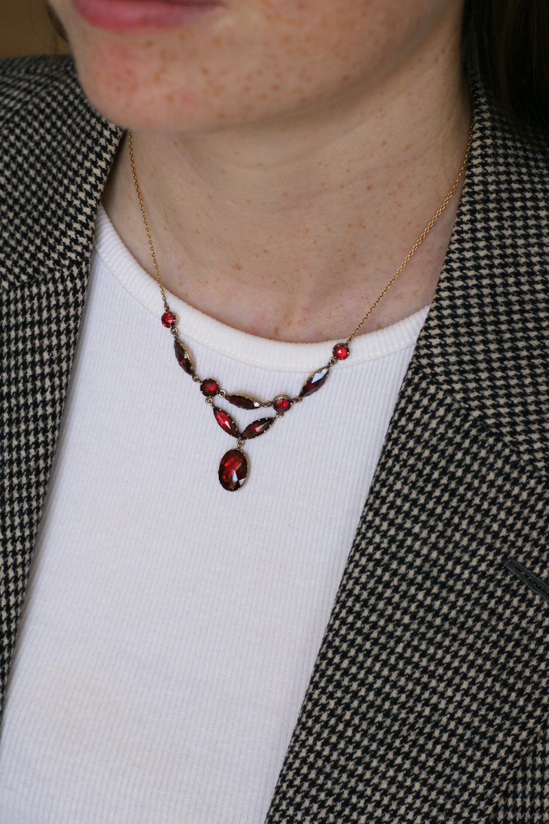 Victorian Necklace With Perpignan Garnets On Rose Gold-photo-1