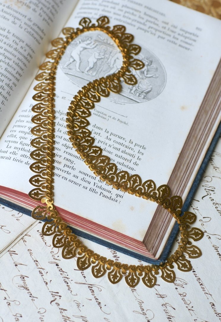 Victorian Collar Necklace In Yellow Gold