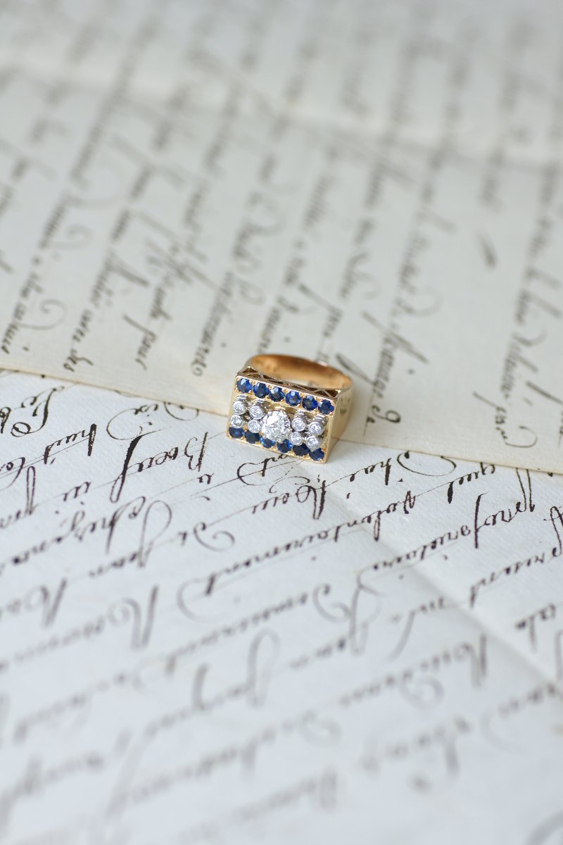 Bague Tank Diamant Coussin et Saphirs sur Or Rose-photo-5