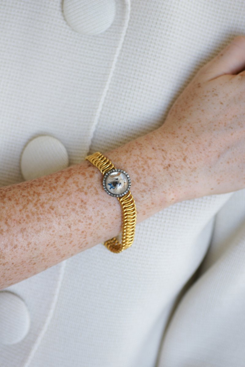 Bracelet Ancien Gourmette en Or jaune et Fixé Sous Verre Chien Diamants-photo-1