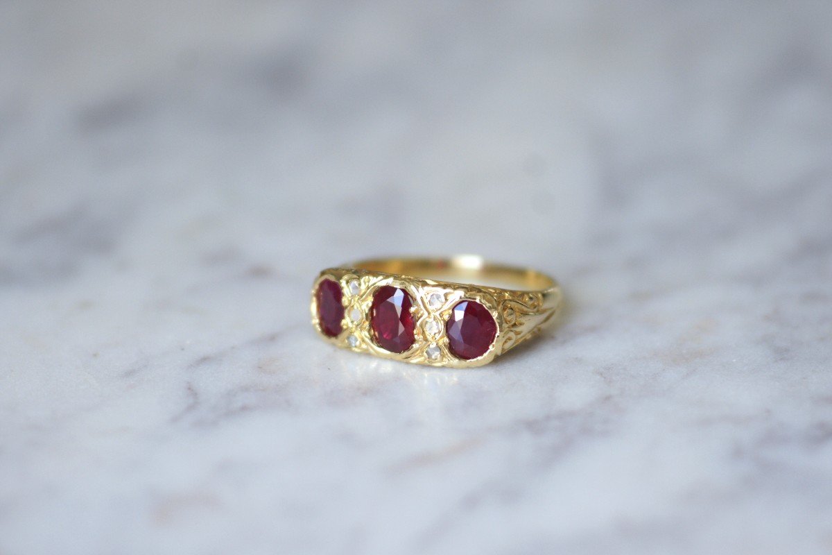 French Victorian 18kt Gold Three Stone Half Hoop Burmese Ruby And Diamond Ring -photo-2