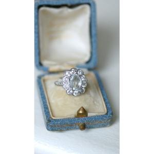 Bague Marguerite Art Deco Aigue-marine Entourage Diamants Sur Or Et Platine