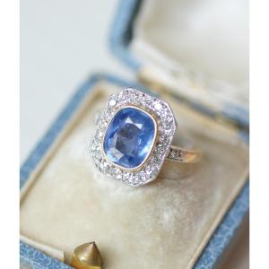 Edwardian Cluster Ring With 4.00 Ct Ceylon Sapphire And Diamond On Yellow Gold And Platinum