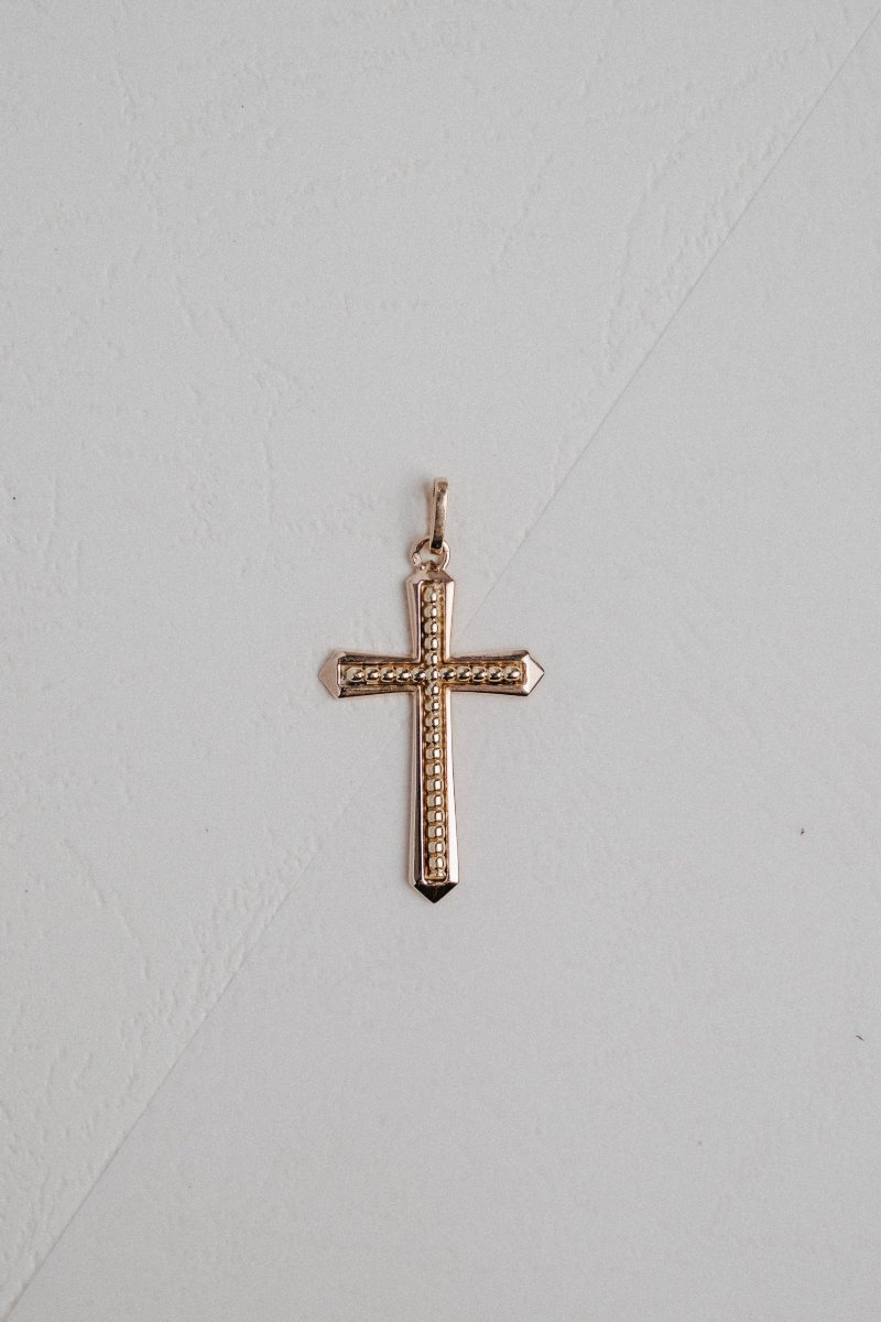 Croix en or jaune 750/000 à décor de grènetis-photo-3