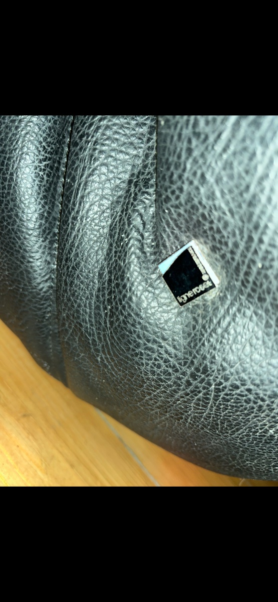 Michel ducaroy  canapé cuir Togo design art du XX ème art contemporain  -photo-1