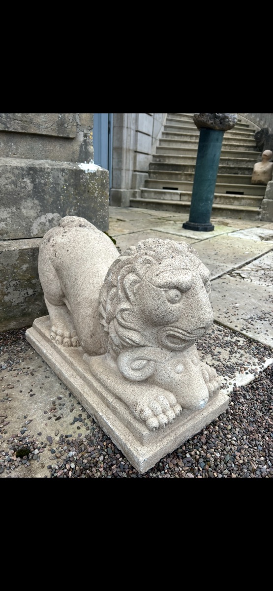 Paire de lions années 1940/50 en pierre reconstituée sculpture de parc -photo-3