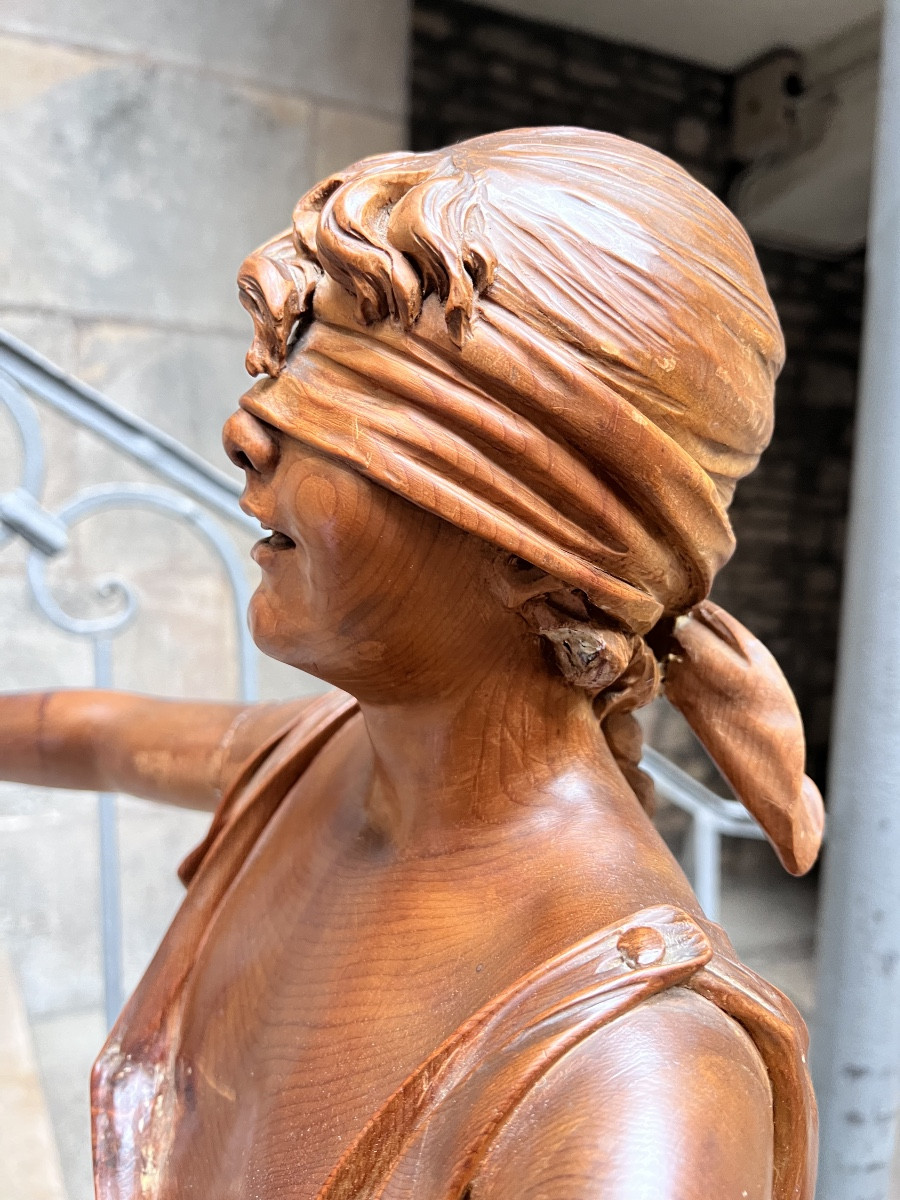 Sculpture bois Colin Maillard jeux jeune fille décorateur -photo-7
