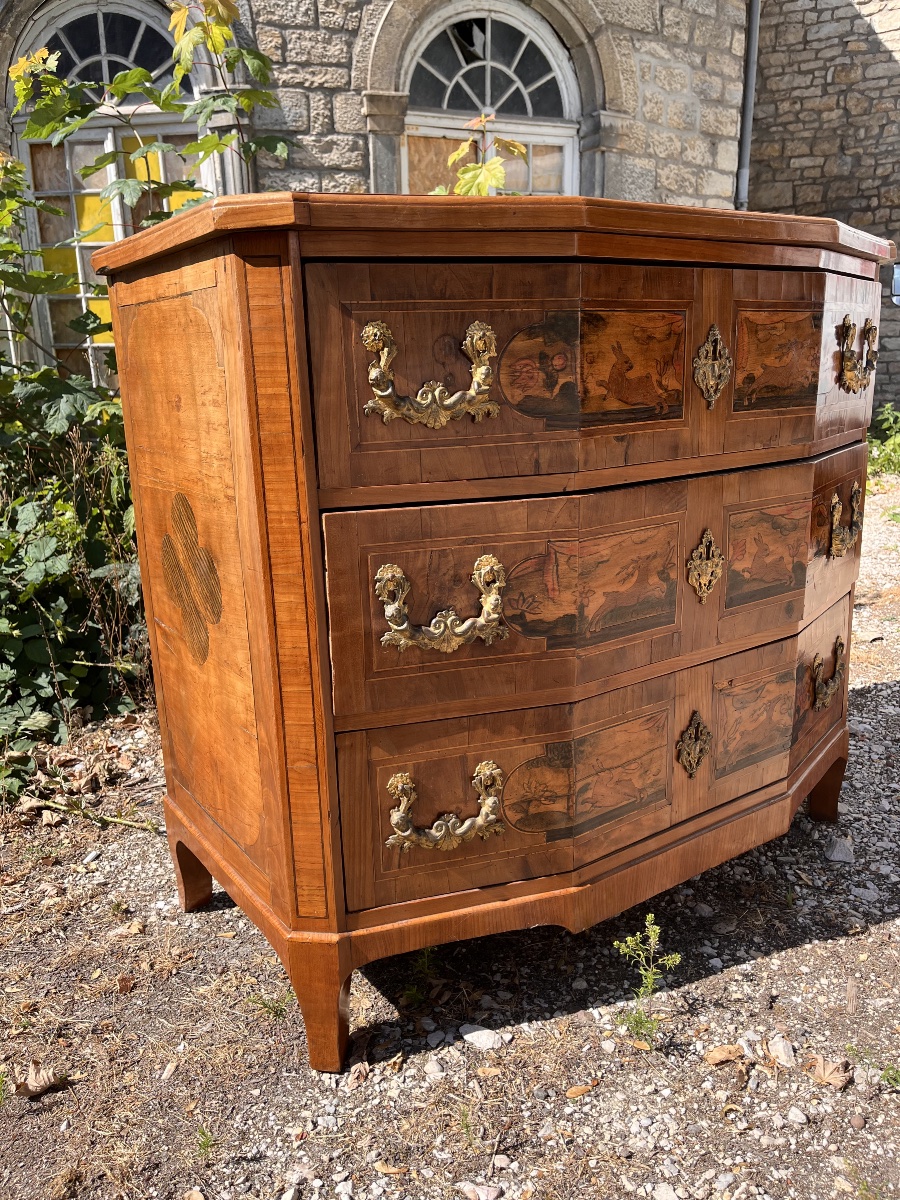 18th-century Chest Of Drawers From Eastern Lorraine -photo-4