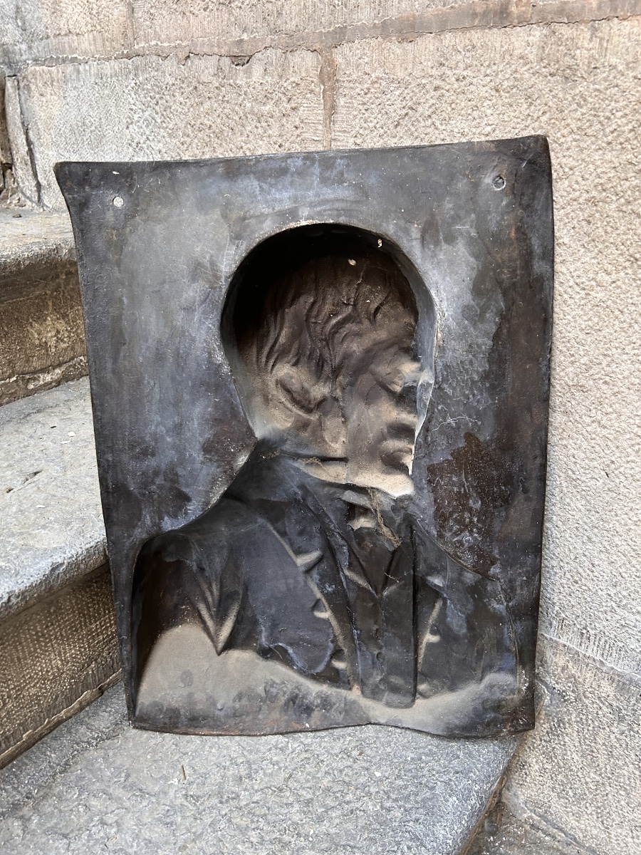19th-century Portrait Painting On Sheet Steel -photo-4