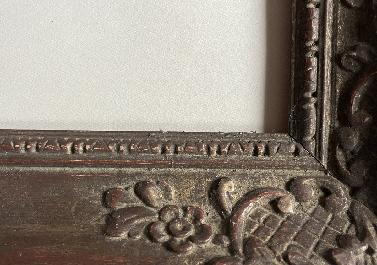 Cadre ancien en bois sculpté travail français début XX ème feuillure atypique 35 cm x 24 cm-photo-3