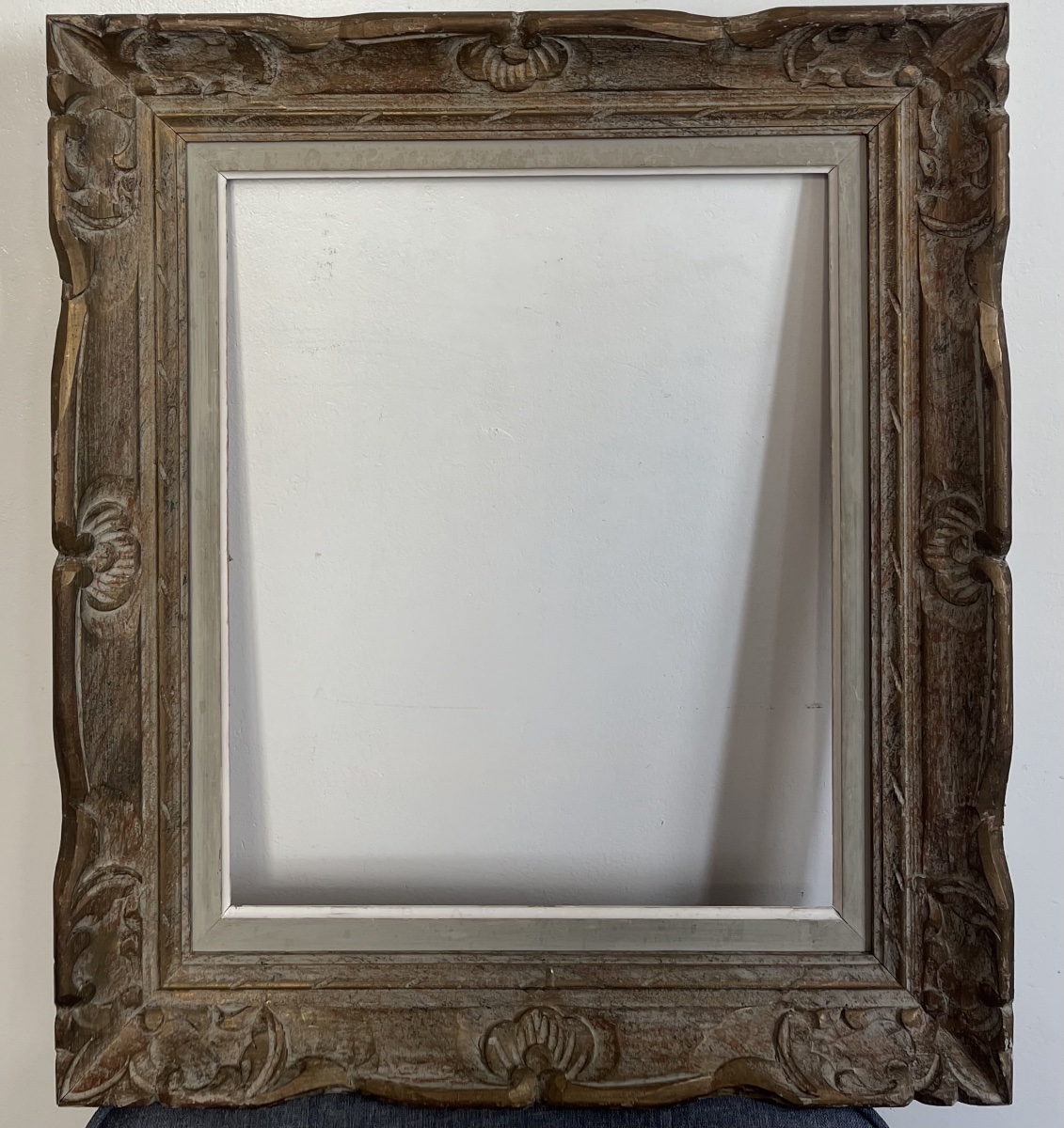 Montparnasse Frame, Standard Size, 8 F, 46 Cm X 38 Cm.