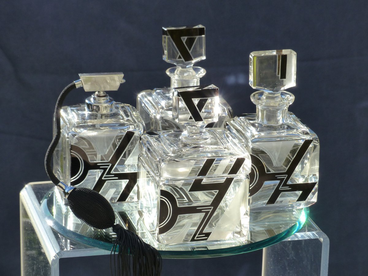 Garniture De Toilette Art Deco émaillée Noire -photo-2