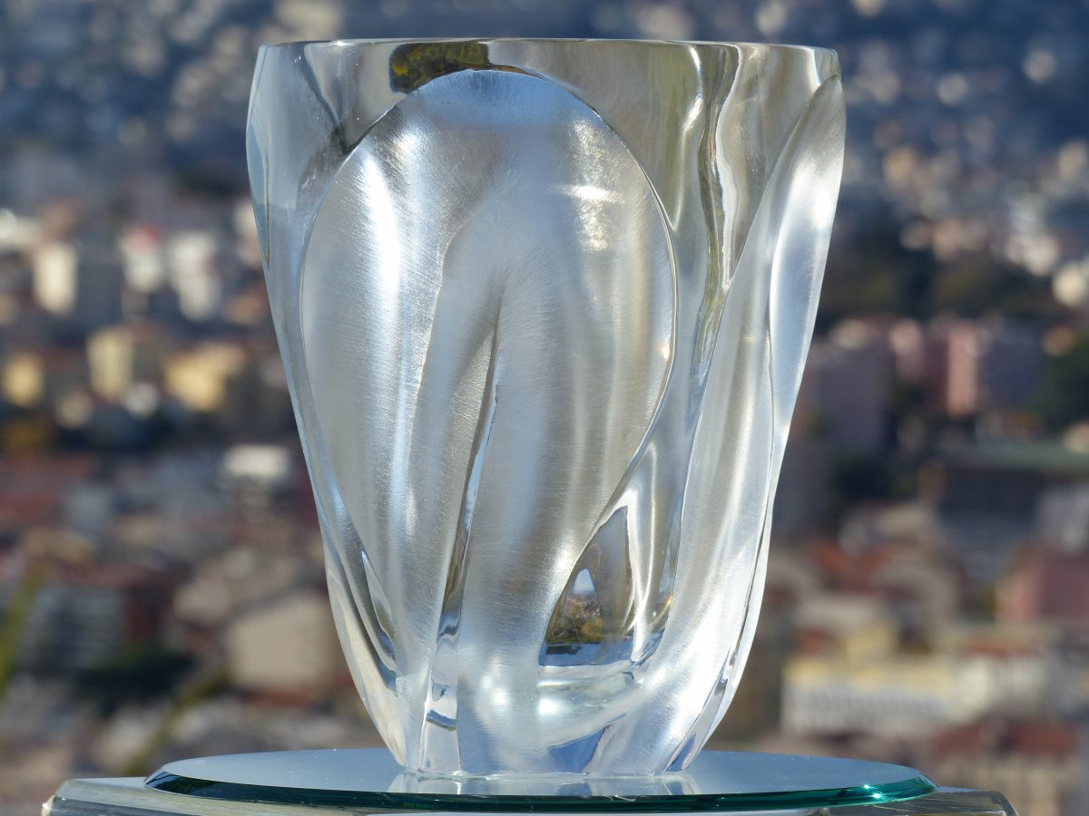 Lalique Vase -photo-3
