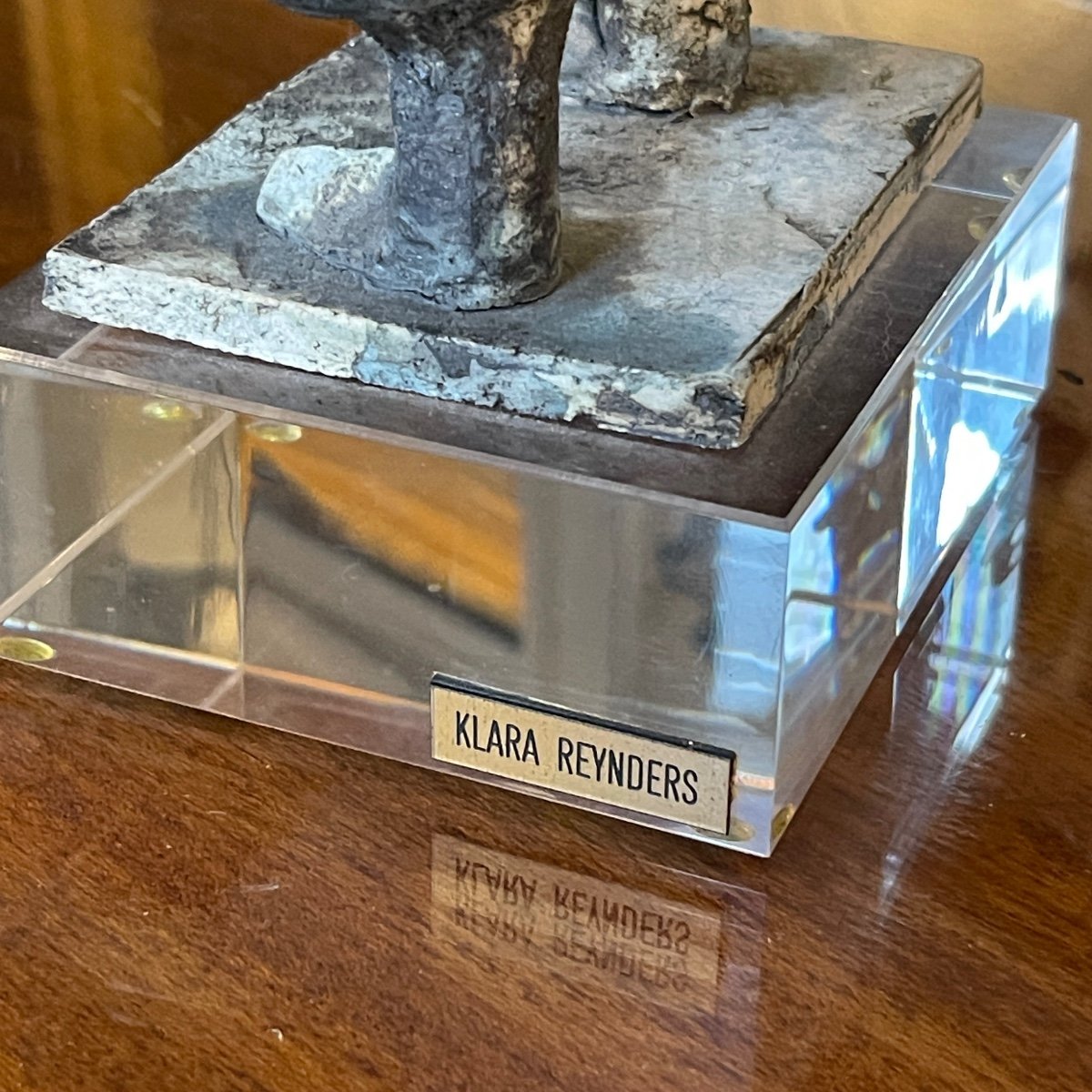 KLARA REYNDERS ' Le Guerrier ' sculpture en céramique, émail et dorure, vers 1987-photo-8