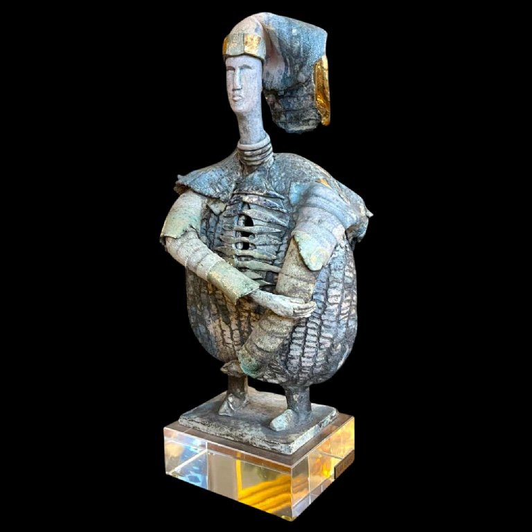 KLARA REYNDERS ' Le Guerrier ' sculpture en céramique, émail et dorure, vers 1987