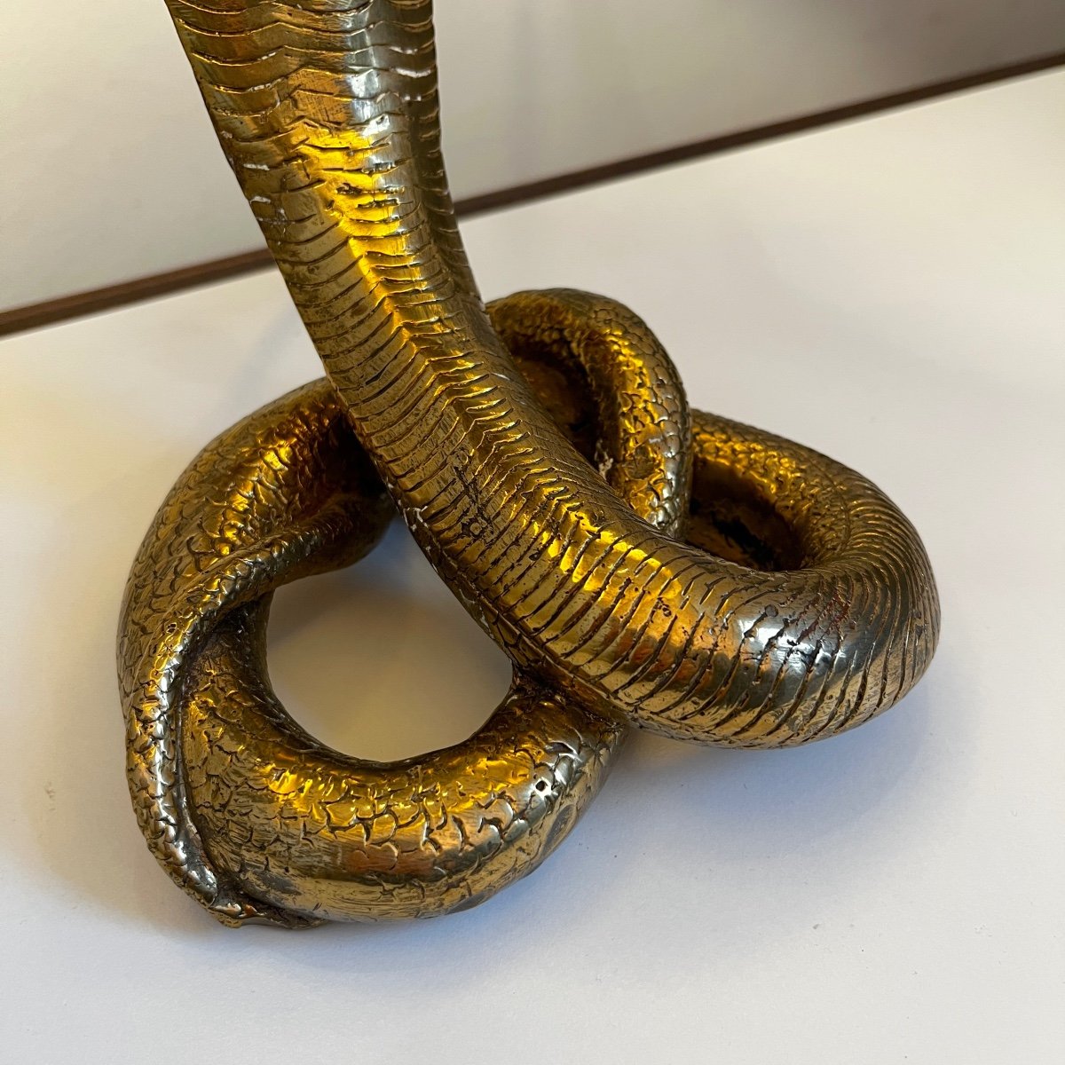 Maison Jansen, Lampe à Poser 'cobra' En Bronze Doré, Hollywood Regency Ca 1970-photo-1