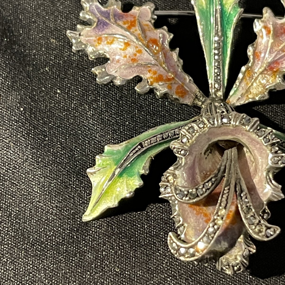 Broche ancienne vintage fleurs de lys argent 835 Art nouveau