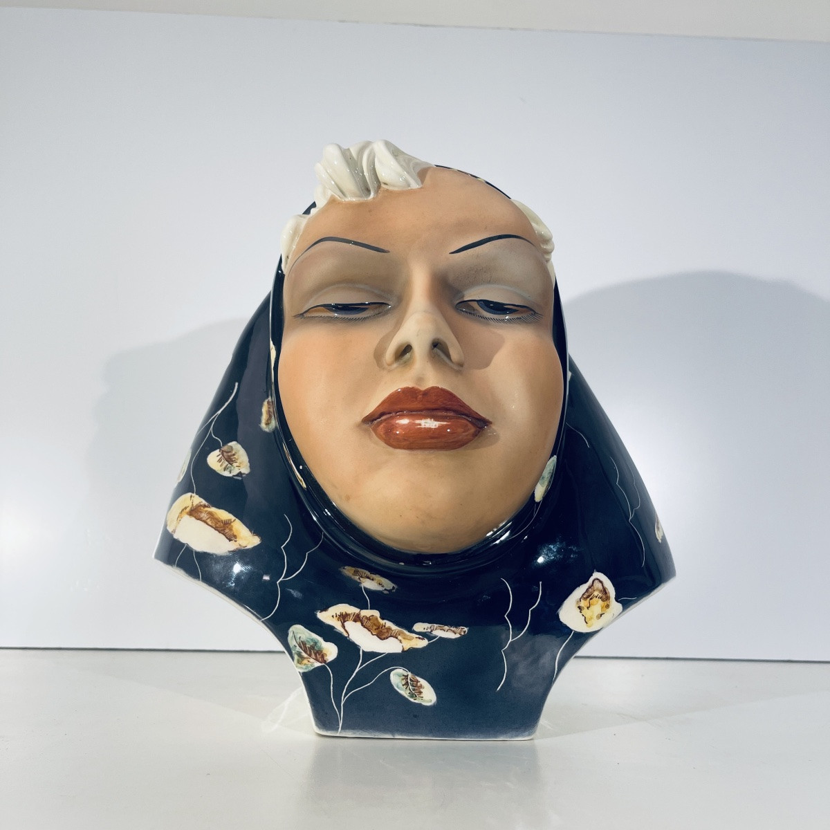 Triart Bassano 'face Of A Woman With A Veil' Bust Sculpture, Polychrome Art Deco Ceramic, Ca 19-photo-6