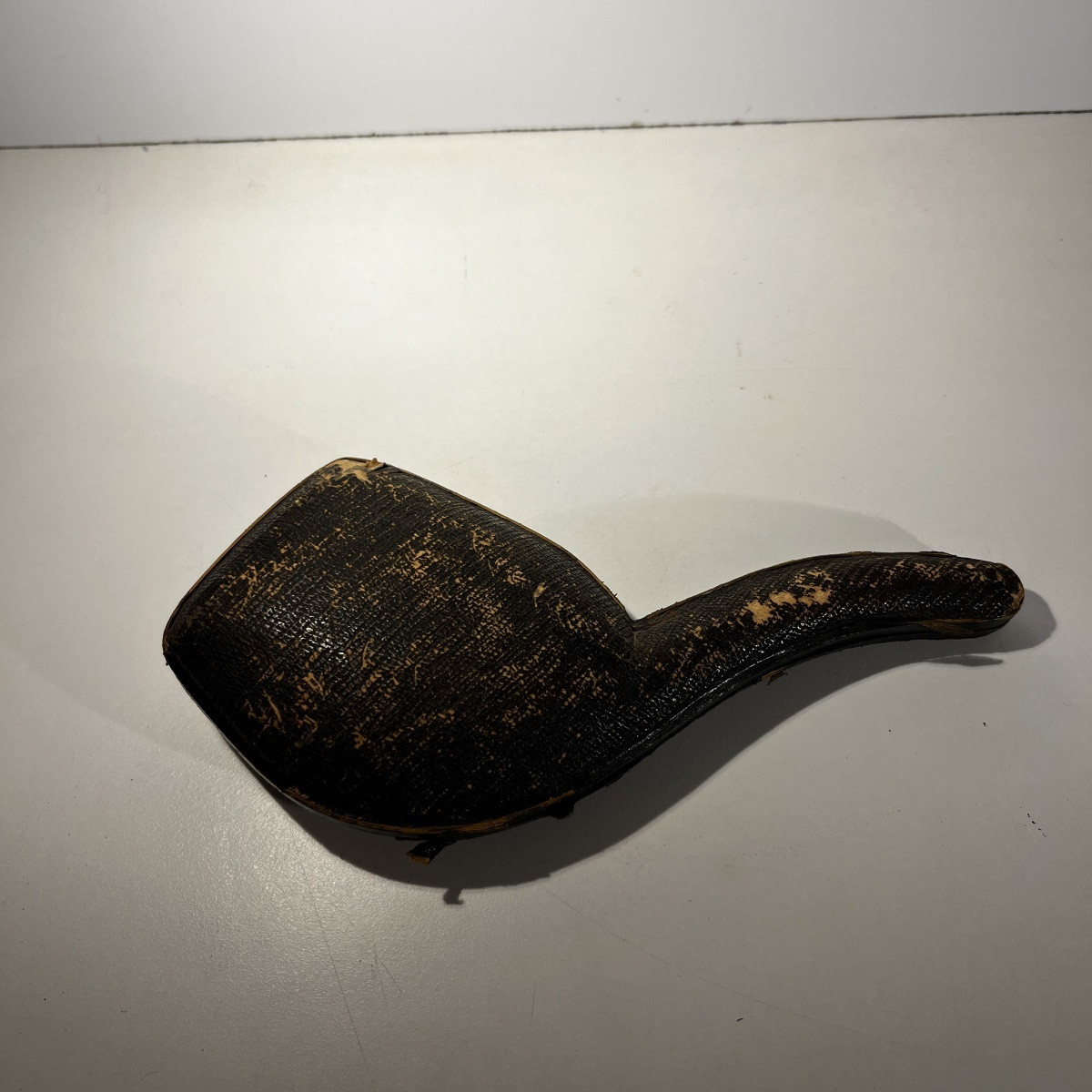 Pipe sculpture en écume dans son étui "Chasseur & chiens de chasse", XIXe s-photo-8