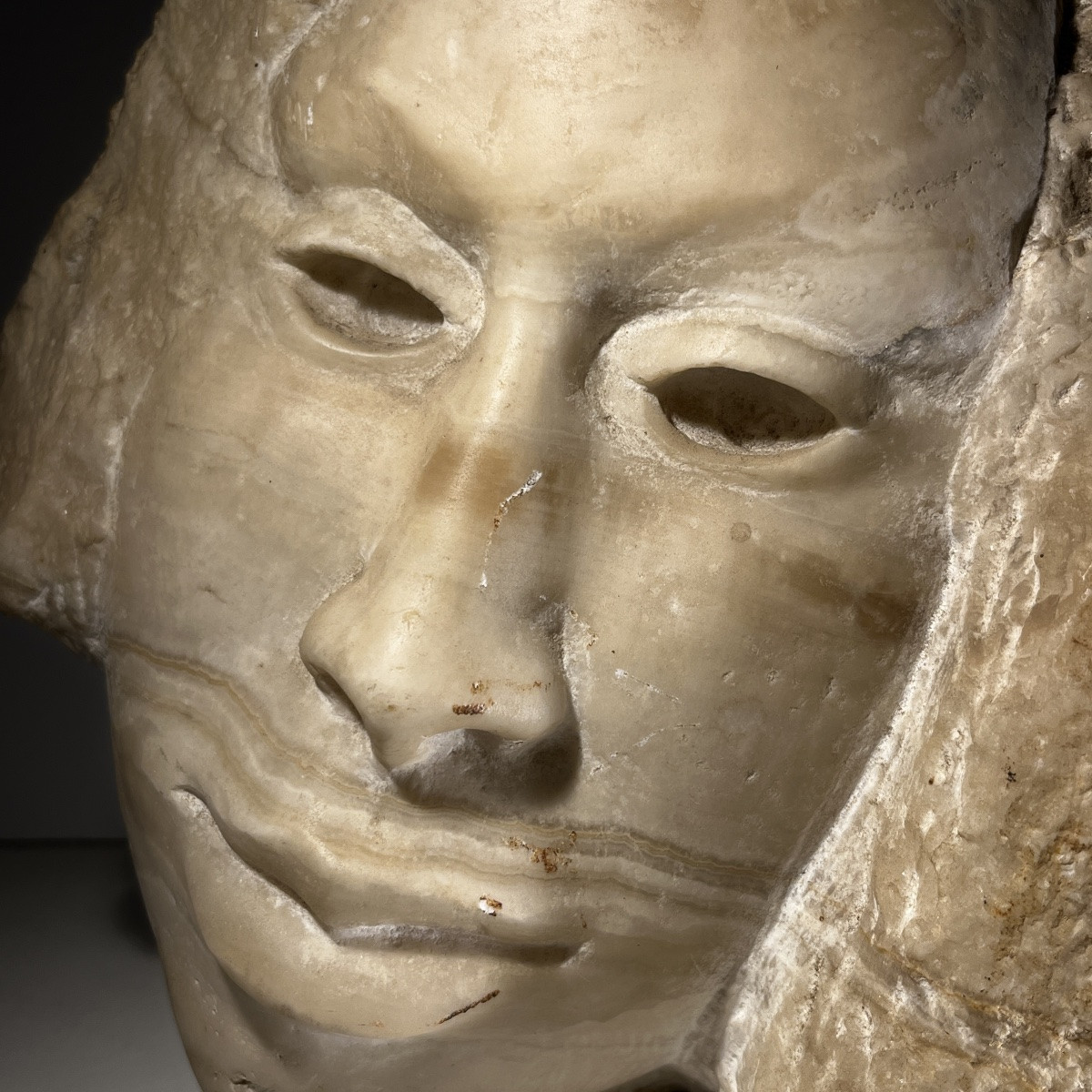Georg Glaser "Visage de femme" sculpture buste / masque en marbre, ca 1980-photo-4