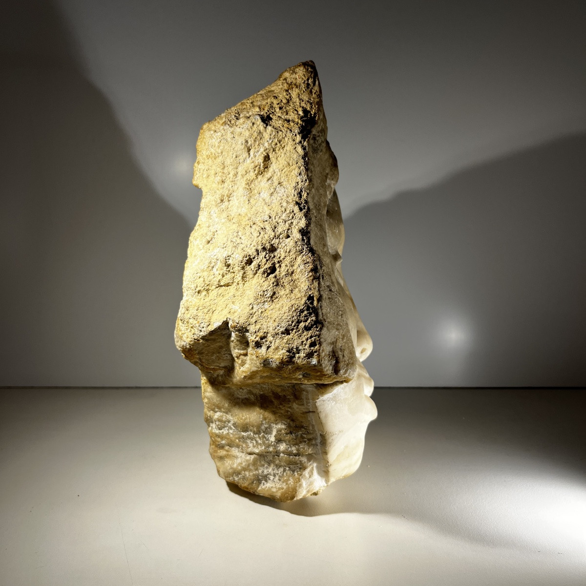 Georg Glaser "Visage de femme" sculpture buste / masque en marbre, ca 1980-photo-3